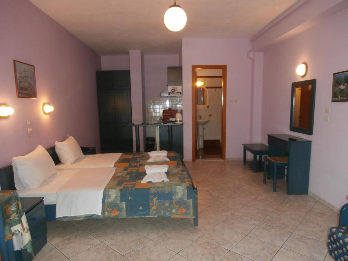 Haravgi Hotel Патитири Экстерьер фото
